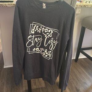 Women’s size M pullover